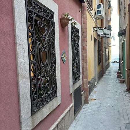 Taormina The Dormouse Villa มาซเซโอ ภายนอก รูปภาพ